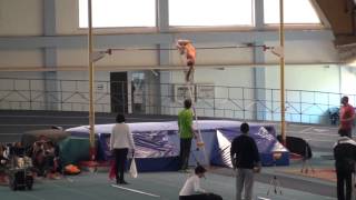 W Pole Vault 16