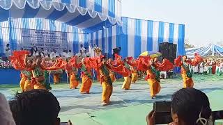 # bodo traditional dance # dousri dely mwsanai # beutiful bodo girls  performance 🌸😊