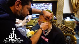 Trippie Redd gets FIRST ear piercing at Johnny dang + ALL Brand New Jewelry!