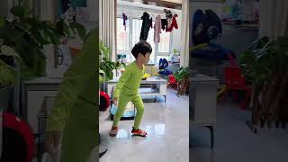 藏私房钱被儿子发现，爸爸这次懵圈了吧！#Cute baby#Cute#呆萌小米宝#聪明宝宝#萌娃