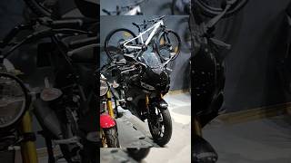 How much is the price of this motorcycle? | قیمت این موتور سیکلت چقدر هست؟ |#موتورسنگین #motorcycle