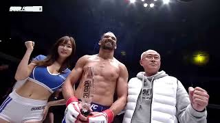 #ufc 综合格斗 #天秀哥佩雷拉 #搞笑 天秀佩雷拉把韩国胖胖秀的头皮发麻！