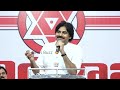 మనోహర్ నా రెండు చెప్పులు నాకు కావాలి 😂 pawan kalyan hilarious speech nadendla manohar news buzz