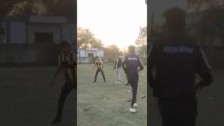 #viralvideo #rugby #indiansport #indian #viralvideo rugby me long kick
