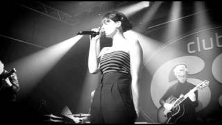 Studio Brussel: Hooverphonic - The Night Before (live in Club 69)