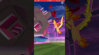 【ポケモンGO】ダイマックスファイヤー２人討伐！タンク役視点 #shorts #ポケモンgo #ポケモン #ダイマックス