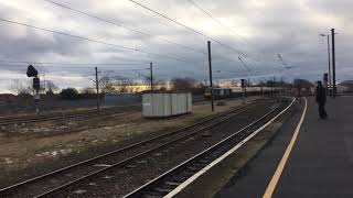 68017+68016 passing Darlington working the 1N50 London Kings Cross to Durham (Northern Belle)