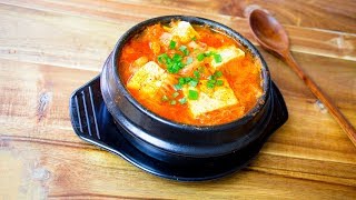 Kimchi Jjigae - Easy Kimchi Stew