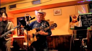 Posedenie z Country Voice v JaMa pub Demo verzia 2