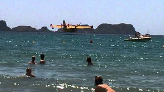 CL-215 Water Bomber Fighting Fire in Mallorca (HD Video)