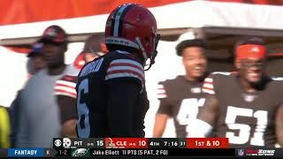 Baker Mayfield HYPED after HUGE HIT out of bounds vs. Steelers