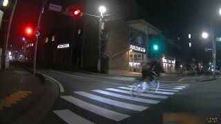 fun cycling 信号待ちのロードバイクが6車線の交差点をまさかの右折