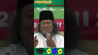 Orang Tirakat Mesti Kuat