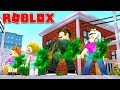 Zombie Roblox Family Play Fart Attack Game!