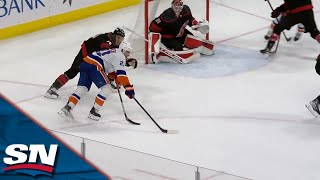 New York Islanders And Carolina Hurricanes Score 42 Seconds Apart In Wild Final Minute Of Action