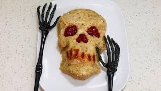 Skull Shaped Shredded Chicken for Tacos - Halloween Food Recipe