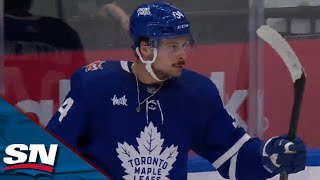 Auston Matthews Tucks In The Give-And-Go Play With William Nylander To Extend The Maple Leafs' Lead