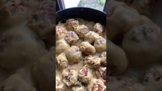 Vegetarian IKEA Swedish meatballs! #RecipeInDescription