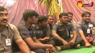 YS Jagan's Praja Sankalpa Yatra | Personal Security Guards Face to Face - Watch Exclusive