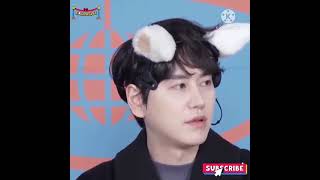 210316 Super Junior Kyuhyun using kitten-ears-headband