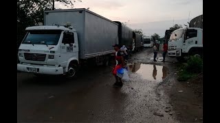 El drama de conductores represados por bloqueo de vía Panamericana en Cauca