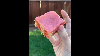 BEST 30 minute dessert (Strawberry Lemon Blondies)