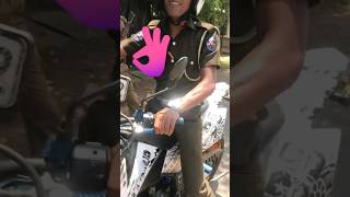 කාකි ඇදුම අදින මෙහෙම කොල්ලොත් ඉන්නවා#shorts #viral #trending #shortvideo #bike #subscribe