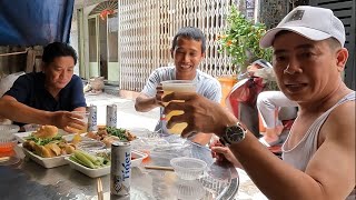 Cùng A Cường đi ăn hủ tiếu Dê Gia Đạt, gà xì dầu rồi chia tay anh về mỹ - Bin Đen & Family # 84