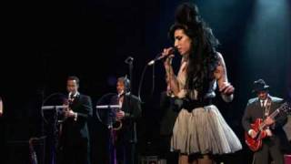Amy Winehouse LIVE (FULL) I told you i was trouble ¤parte3¤