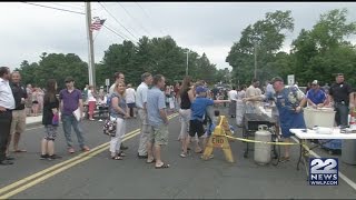 Cookout brings Easthampton residents and police together