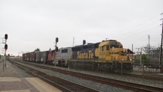 Railfanning Southern California - Fullerton - BNSF 3039 (Local) passes Metrolink 892  June 12, 2013