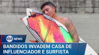 Casa do surfista Flávio Nakagima é alvo de assaltantes no litoral paulista | #SBTNews (21/02/25)