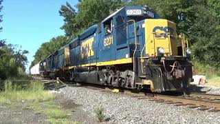 CSXT 6201, CSXT 6203, \u0026 NS 3026, all EMD GP40-2's, lead CSAO WPCA-11 on 9/7/19