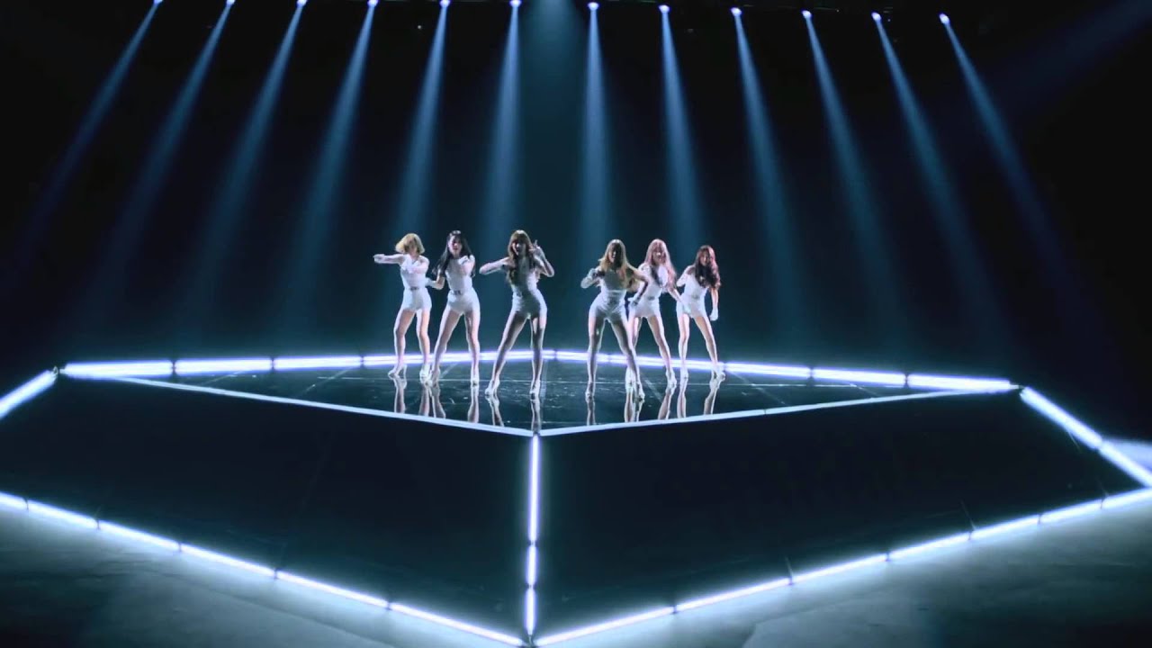 [HD][VOSTFR] Wanna.B -Attention - YouTube