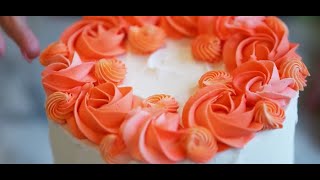 How to Pipe a Rosette cupcake