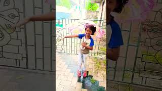 മഴ പെയ്തപ്പോൾ ഇവരുടെ സന്തോഷം 😃#shorts #viral #song #music #love #youtube #tamil #funny #shortvideos