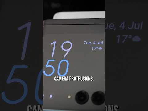 ¡La pantalla exterior del Moto Razr aguanta!