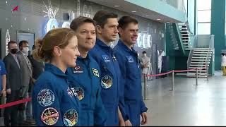 EXPEDITION 68 SPACE STATION CREW UNDERGOES FINAL TRAINING