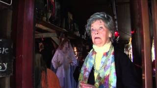 The Conjuring - Featurette: The Real Lorraine Warren