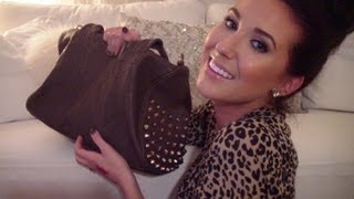 Whats in my bag? | Jaclyn Hill