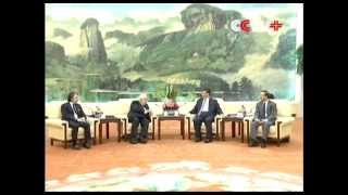 Chinese President Meets with Henry Kissinger