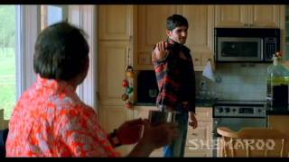 Funny comic scene - Abhishekh bachchan and Zayed khan fighting - Dus