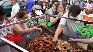 Smokey Lu Wei！Taiwan’s most popular smoked braised pork｜一天賣一座山丘的無名隱藏版煙燻滷味 還沒擺好滷味攤子已經被人潮包圍