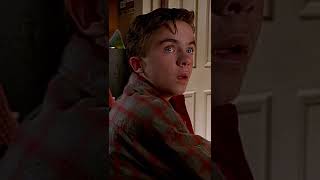 Хто хоче заробити 5 баксів ? | Малькольм у центрі уваги / Malcolm in the Middle (2000) С01 Сер16