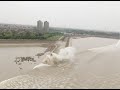 World's Largest Tidal Bore Forms in China's Qiantang River