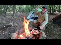 simple cast iron skillet pizza campfire cooking