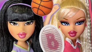 BLOATED HEADZ! Play Sportz Jade & Cloe Doll Review