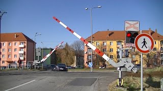 Spoorwegovergang Humenné (SK) // Railroad crossing // Železničné priecestie