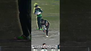 M Nawaz Amazing Bowling Against New Zealand in 1St ODI #cricket #sports #pakvsNz #shorts #Viral