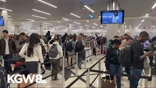 TSA wait times normal at PDX despite long lines around US